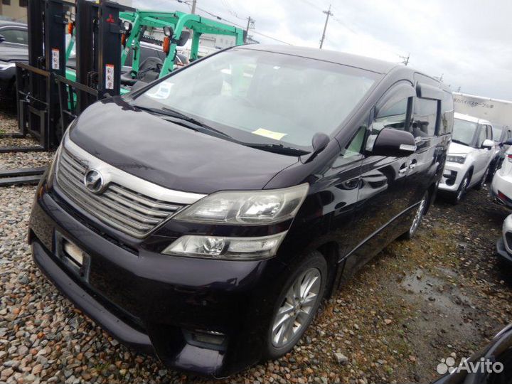 Консоль магнитофона Toyota Vellfire GGH25 2GR-FE