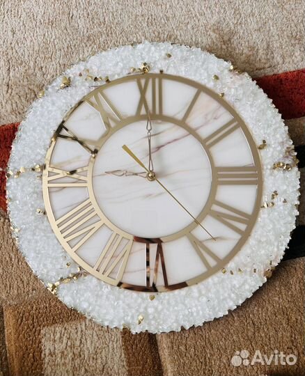 Часы «Зима»