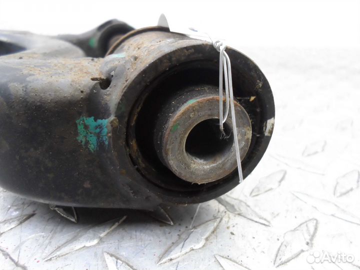 Рычаг задний правый верхний Infiniti QX56 JA60