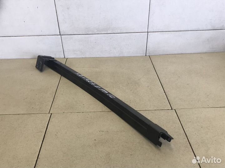 Направляющая стекла Navara (D40) 2005-2015