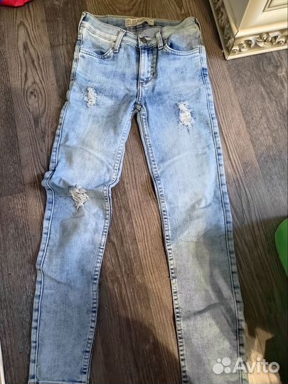 Одежда для девочки пакетом 128р