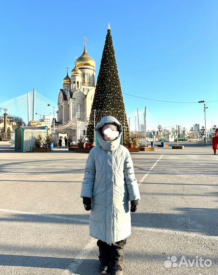 Пуховик зимний для девочки 140