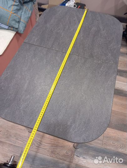 Кухонный стол