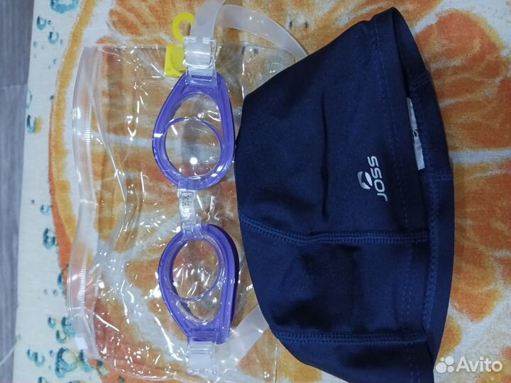 Очки и шапочка для плавания детские
