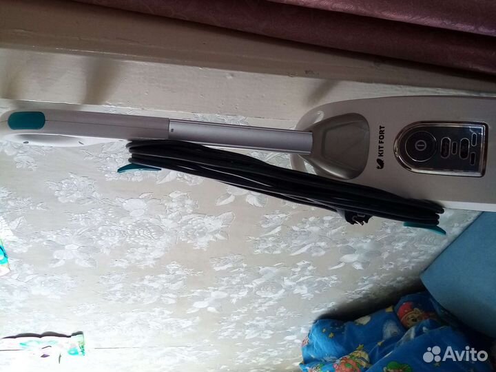 Вертикальный паровый пылесос