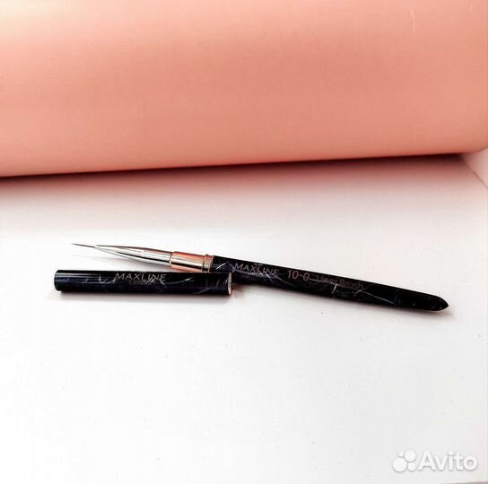 Кисти для маникюра maxline