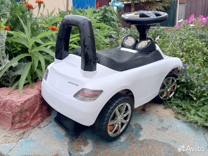 Машинка толокар