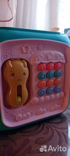 Музыкальный Бизикуб. Игровой центр бизиборд