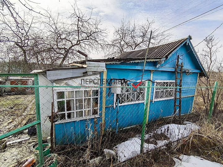 Дача 18 м² на участке 4 сот.