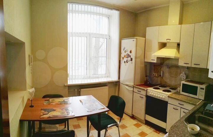 Комната 18 м² в 4-к., 3/5 эт.