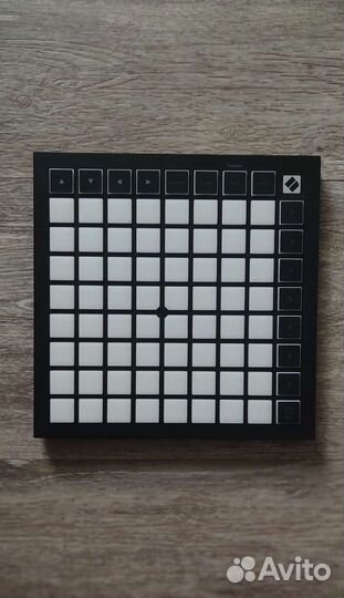 Novation launchpad mini mk3