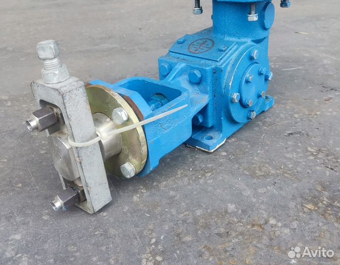 Насос дозирующий нд2,5 10/100