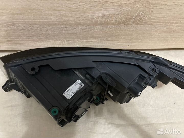 Фара Land Rover Evoque (L 538 ) 1 2011 год правая