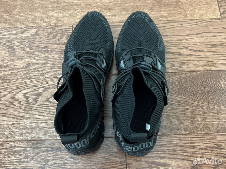 Акваботы аквашуз