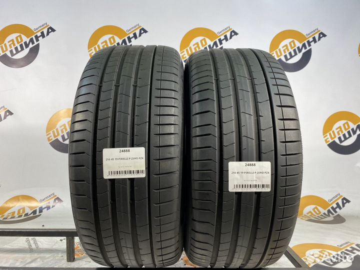 Pirelli P Zero PZ4 255/45 R19 100V