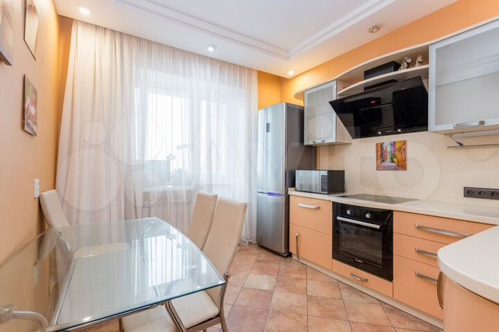 3-к. квартира, 85 м², 19/22 эт.