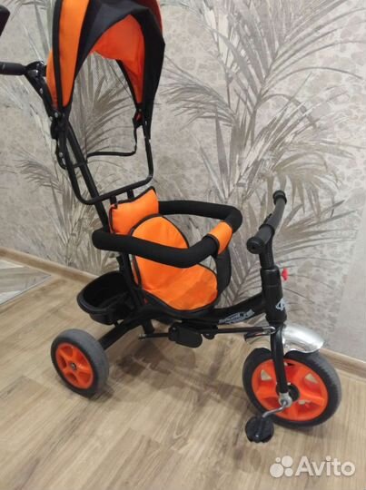 Детский трехколесный велосипед