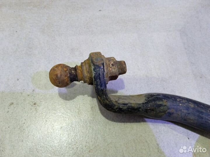 Стабилизатор передний