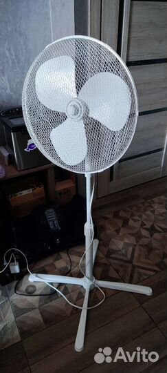 Вентилятор напольный dexp