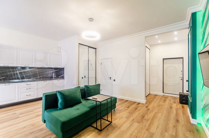 2-к. квартира, 80 м², 14/25 эт.