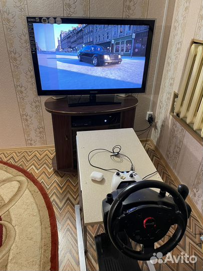 Xbox One инровой руль и кокпит