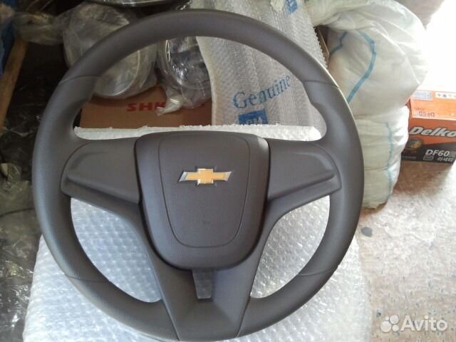 Руль с подушкой безопастности на Шевроле кобальт