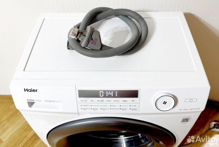 Узкая машинка Haier (инверторная)