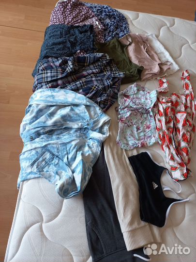 Женские вещи пакетом xs