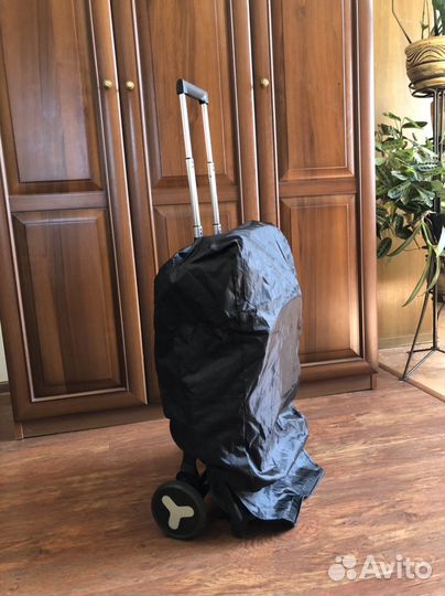 Детская прогулочная легкая коляска