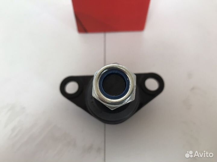 Шаровая опора Volvo xc90, s60