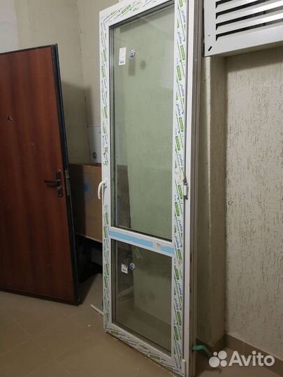 Балконная дверь пвх (профиль 70 мм)