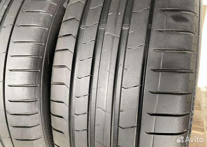 Pirelli P Zero PZ4 315/30 R22