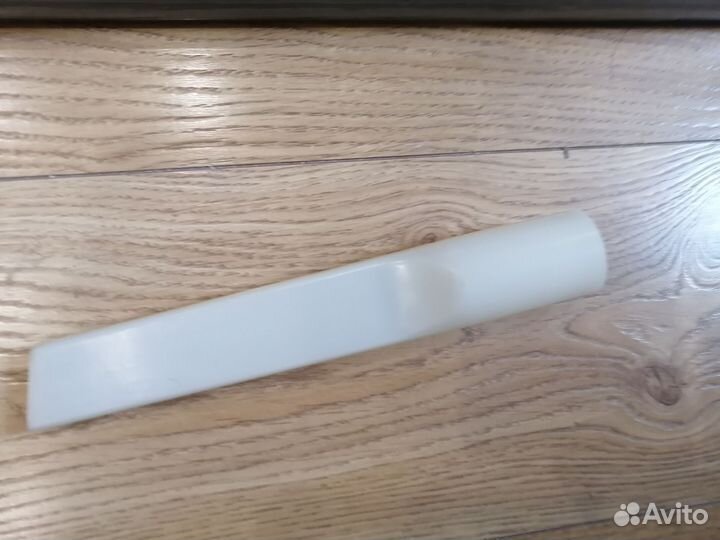 Ручки, петли, уголки для мебели, сопло к пылесосу