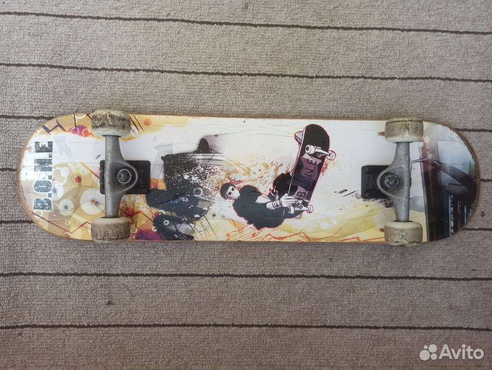 Скейтборд bone