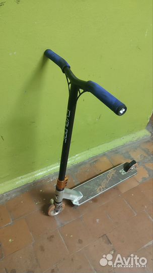 Трюковой самокат explore