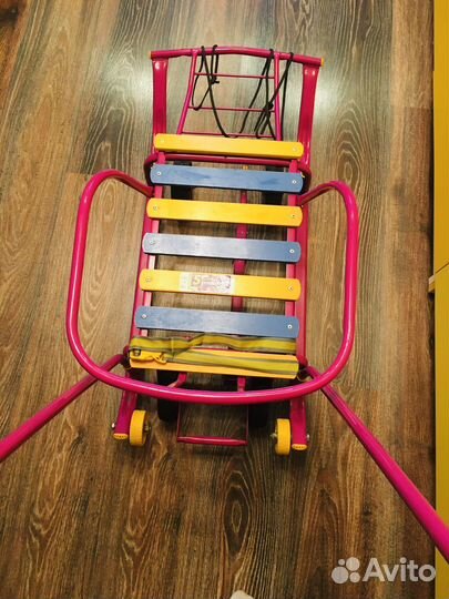 Детские санки на колесах