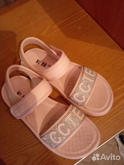 Сандалии для девочки 32 размер