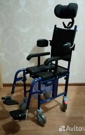 Санитарный стул туалет на колесах