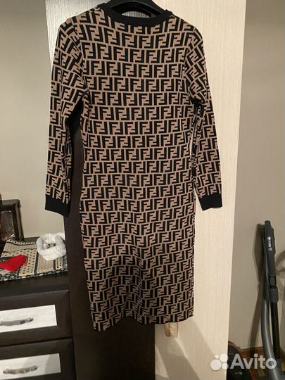 Платье женское