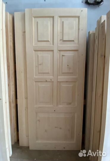 Двери деревянные и стеклянные для бани и дома