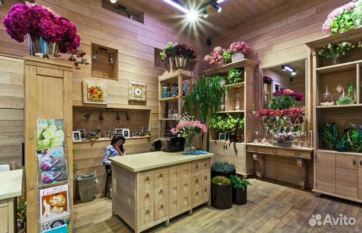 Цветочный бутик у метро/Доход 200 000