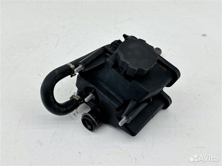 Бачок гидроусилителя Mercedes-Benz E-Class W212