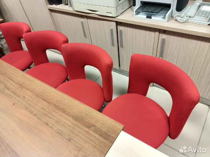 Много корпусной мебели б.у