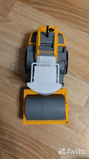 Игрушечный асфальтоукладчик каток большой