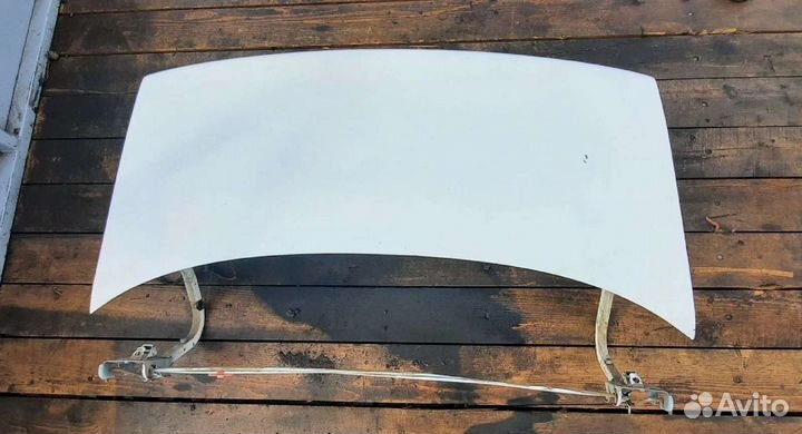 Крышка багажника nissan bluebird u14