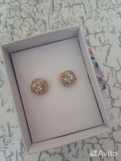 Бижутерия серьги новые Avon