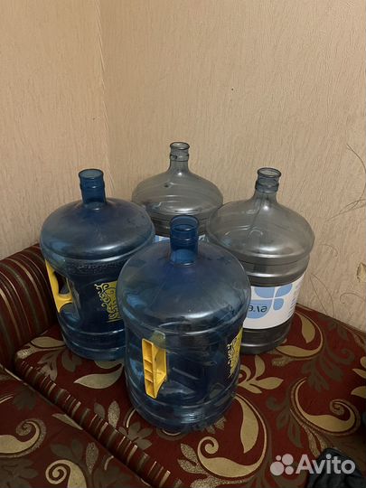 Бутылка 19 литров с ручкой