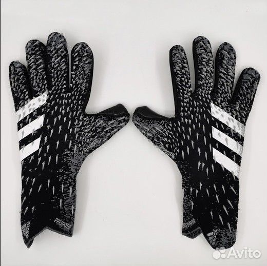 Вратарские перчатки Adidas Predator