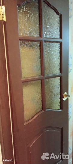Дверь деревянная