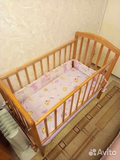 Кровать детская с механизмом качания